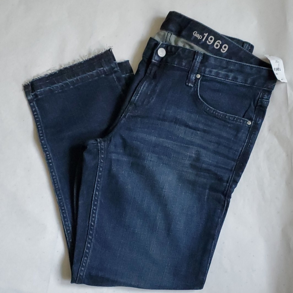 Gap 1969 straight denim pant....Sz 31P